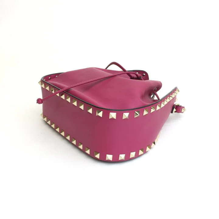 Valentino Garavani Rockstud Bucket Bag - Image 6