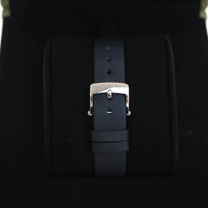 Van Cleef & Arpels Charms Watch - Image 8